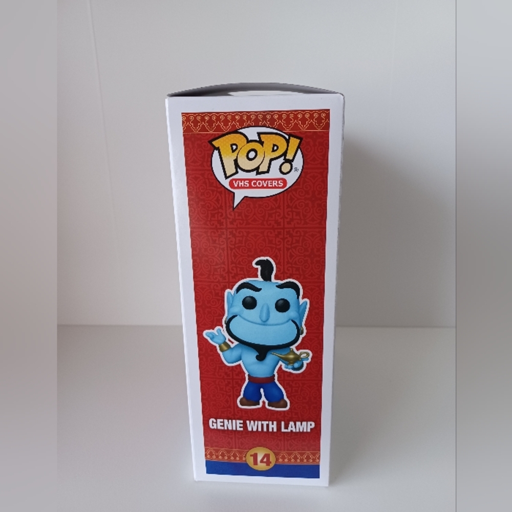 Disney Genie With Lamp From Aladdin 14 VHS Cover Funko Pop In Case - Picture 4 of 8